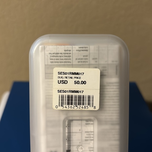 NEW Swatch Sunglasses - Picture 3 of 4